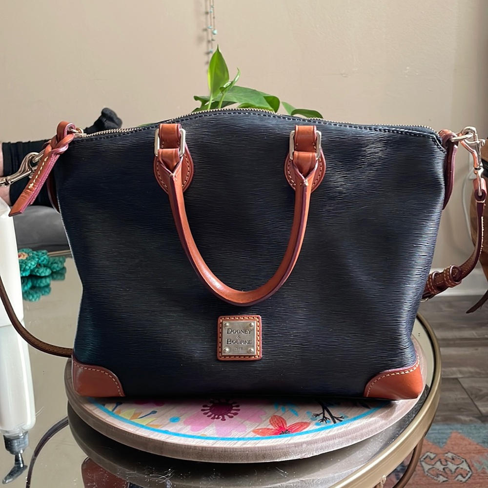 Hand bag satchel, textured leather , red interior